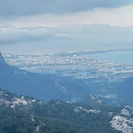 别墅 Goekce Mountain 2